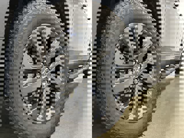 Used 2024 Honda Ridgeline Sport image 28