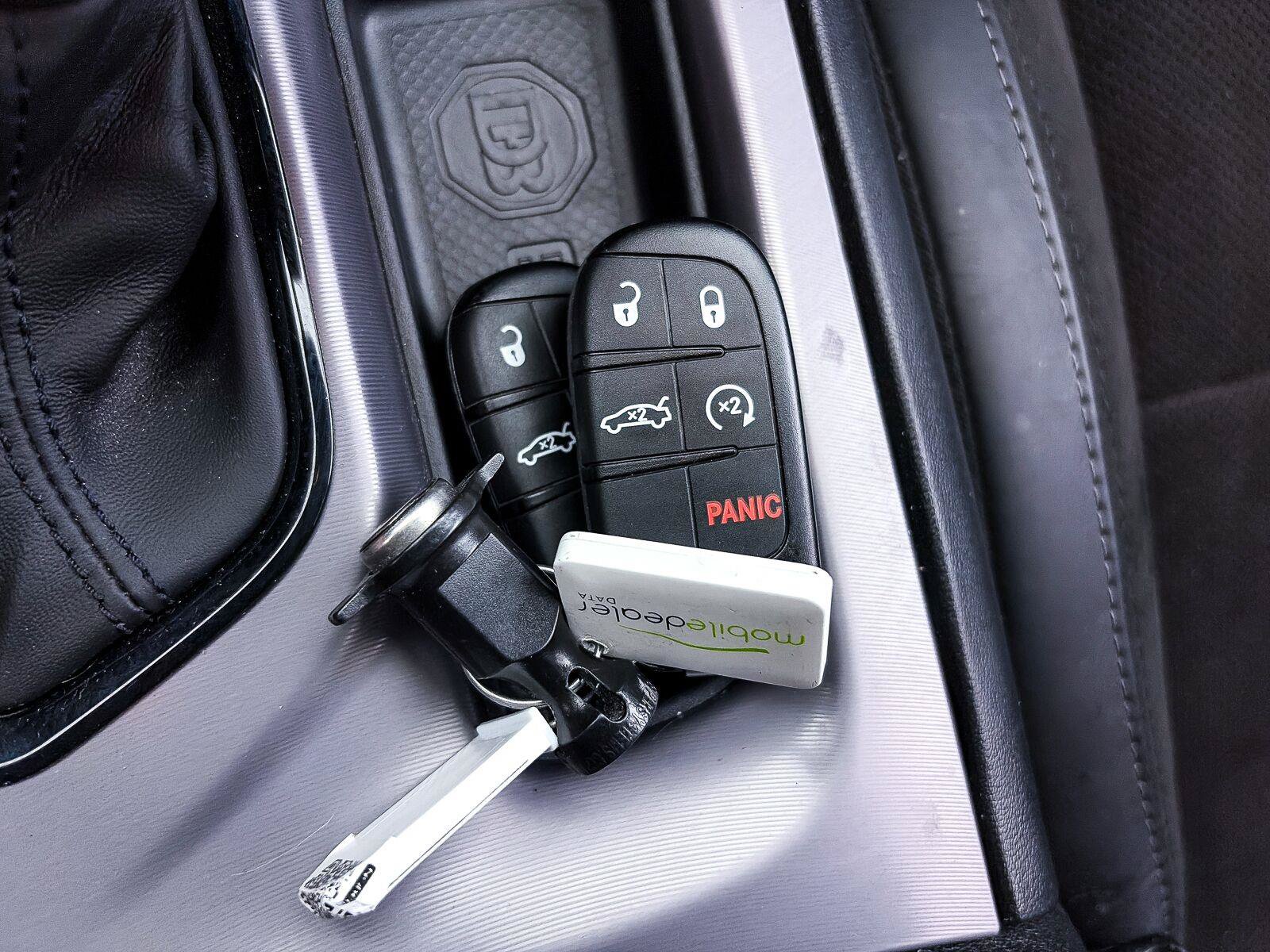Used 2022 Dodge Charger R/T w/ Plus Group RWD image 29