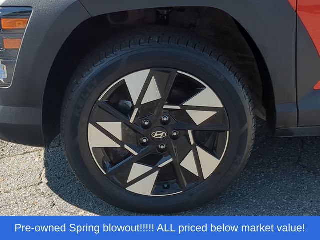 Used 2024 Hyundai Kona SEL AWD/4WD image 18