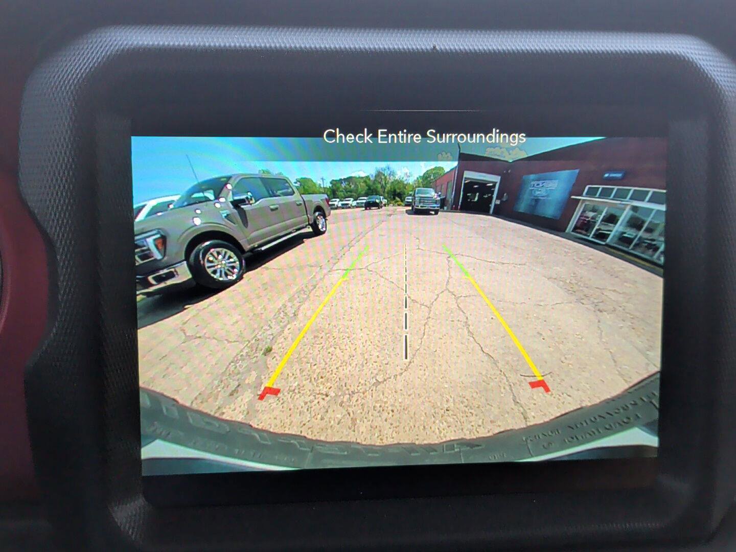 Used 2023 Jeep Wrangler Unlimited Rubicon image 16