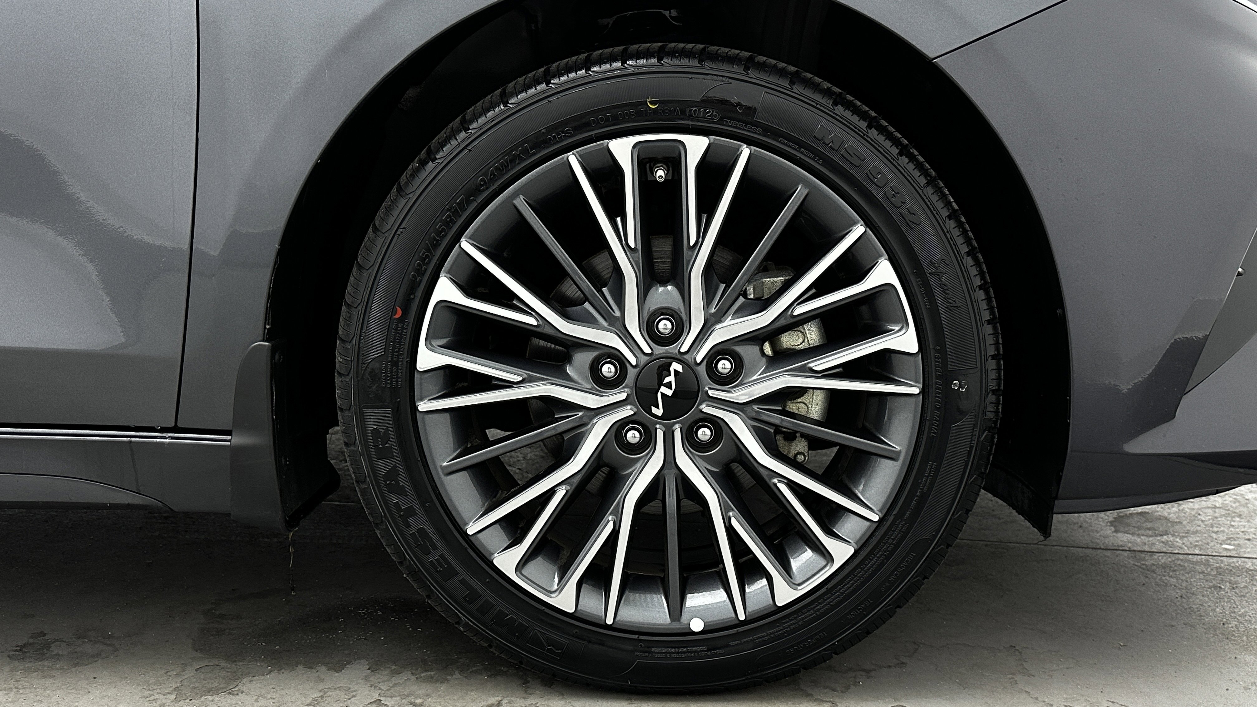 Used 2023 Kia Forte GT-Line w/ GT-Line Technology Package image 8