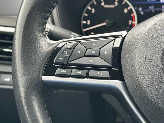 Used 2023 Nissan Altima 2.5 SV w/ SV Premium Package FWD image 39