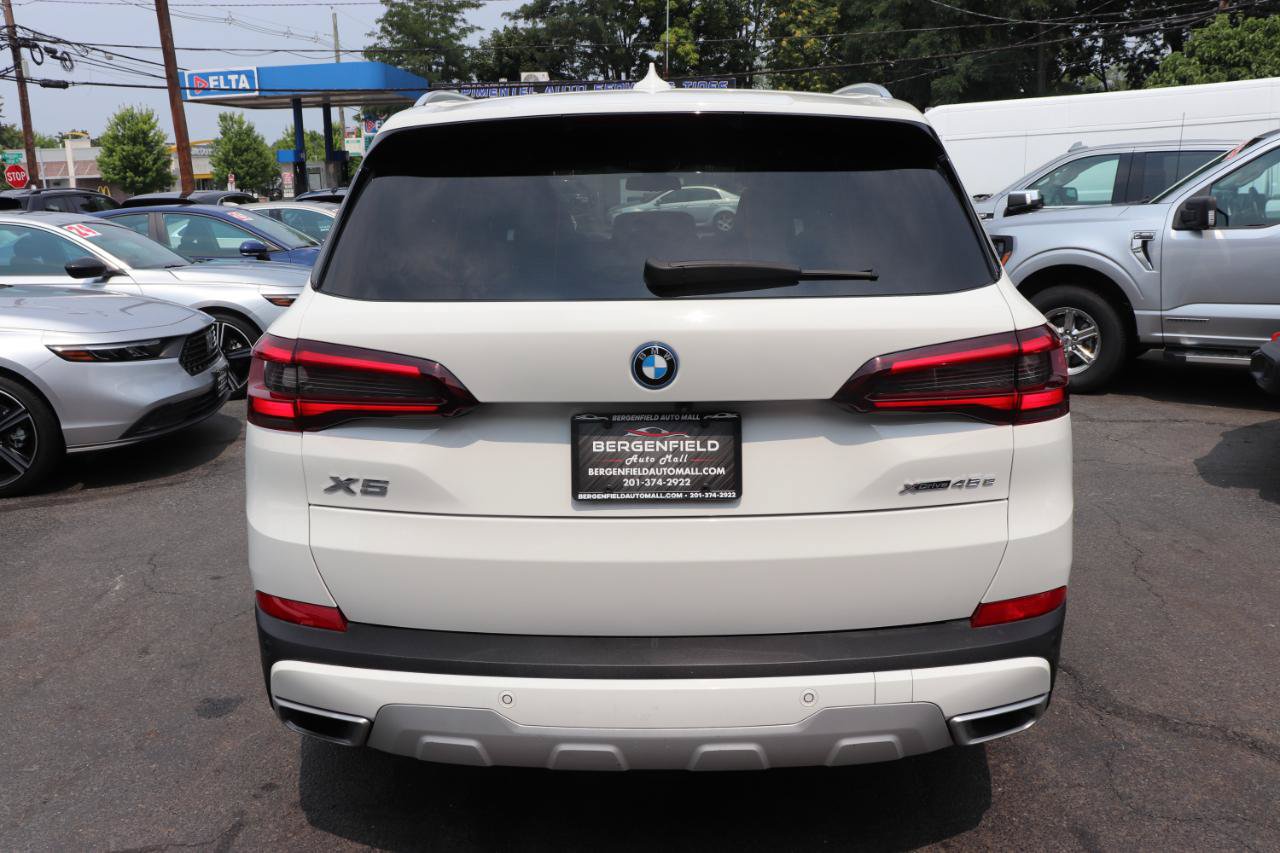 Used 2023 BMW X5 xDrive45e AWD/4WD image 4