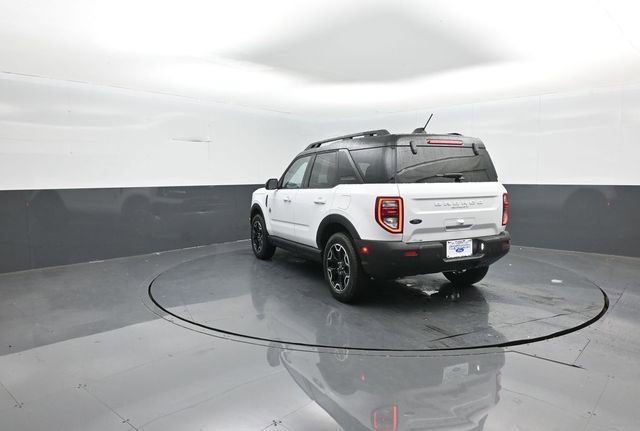 New 2025 Ford Bronco Sport Outer Banks image 5