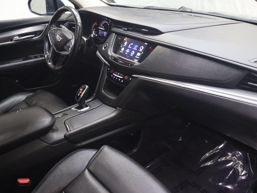Used 2019 Cadillac XT5 Luxury FWD image 10