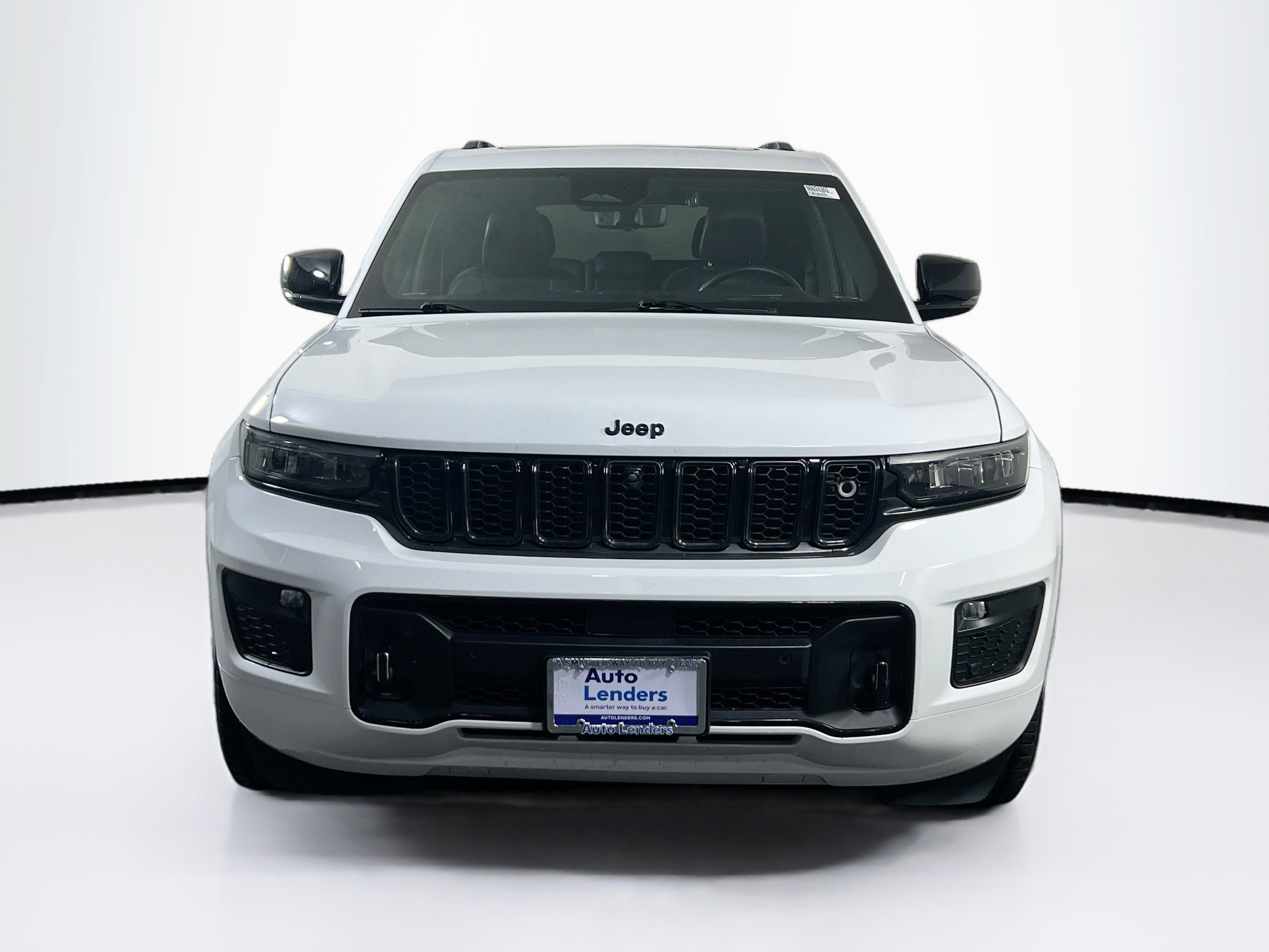 Used 2022 Jeep Grand Cherokee Overland w/ Adv Protech Group III image 2