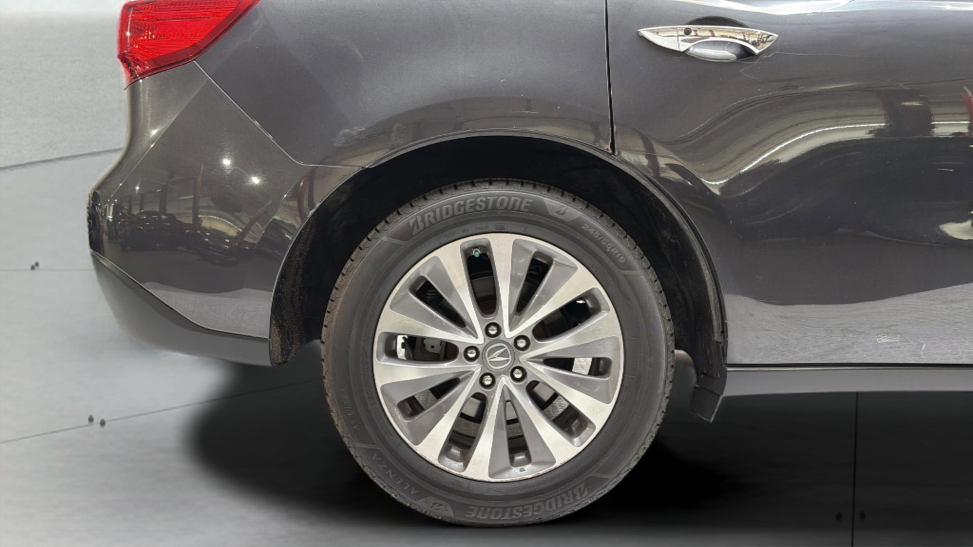 Used 2015 Acura MDX FWD w/ Technology Package image 35