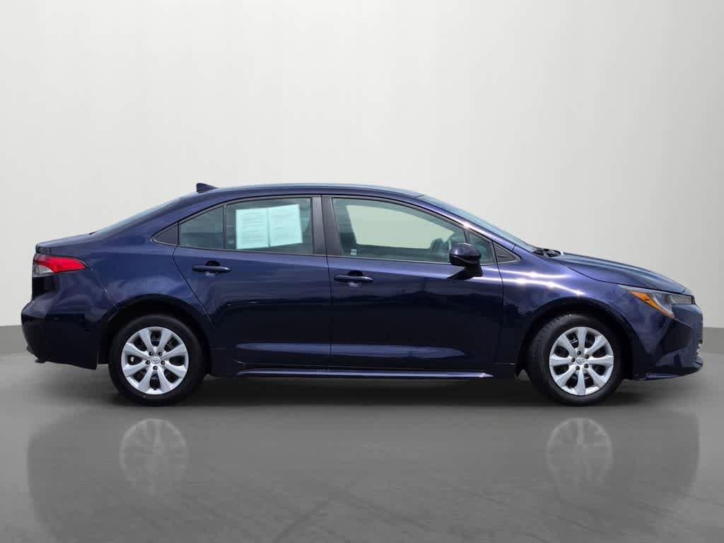 Used 2024 Toyota Corolla LE FWD image 7