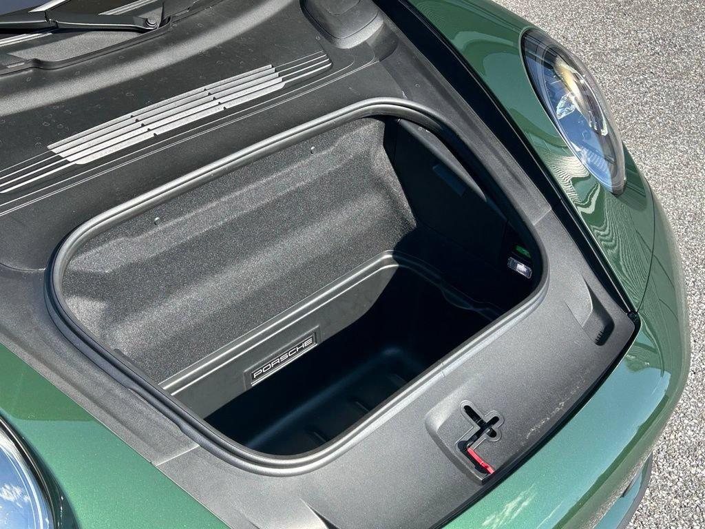Certified 2026 Porsche 911 Carrera S RWD image 33