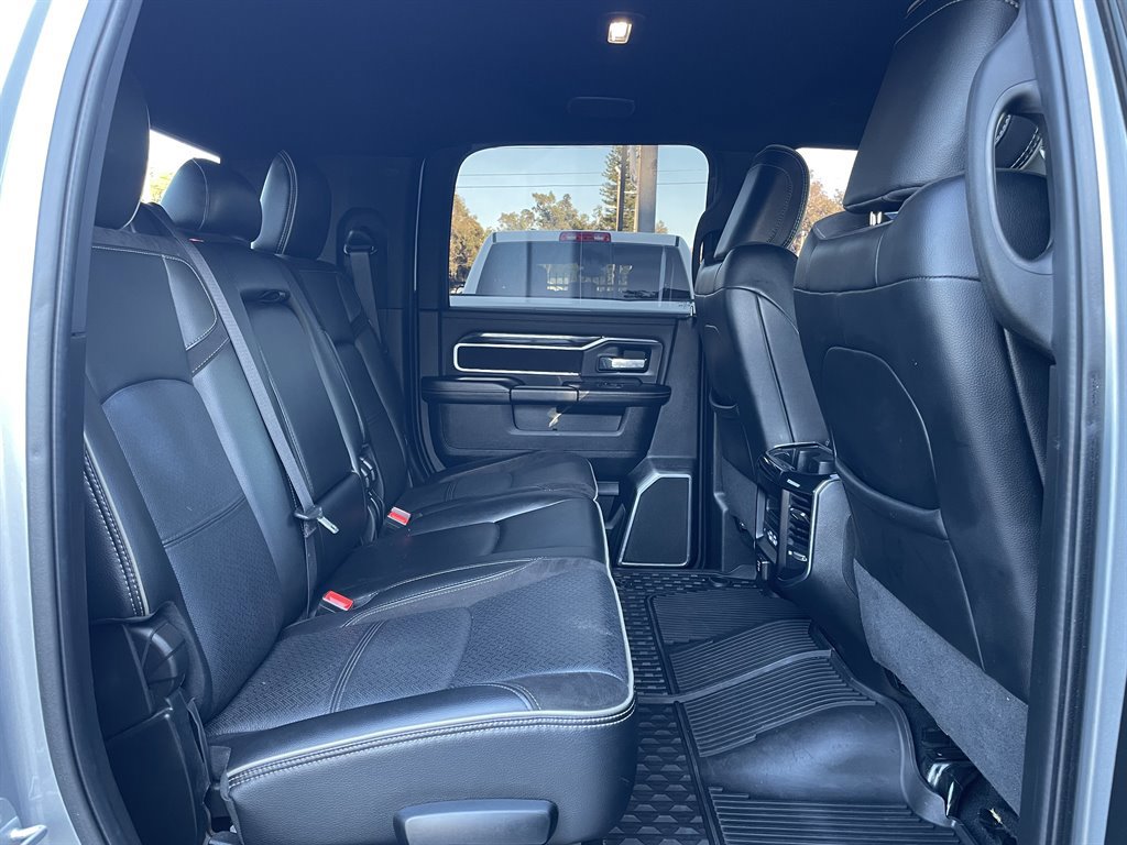 Used 2022 RAM 3500 Laramie AWD/4WD image 25