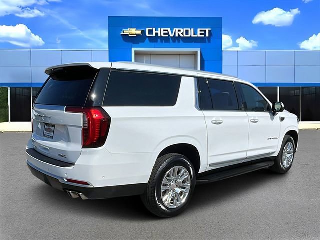 Used 2025 GMC Yukon XL Denali image 3