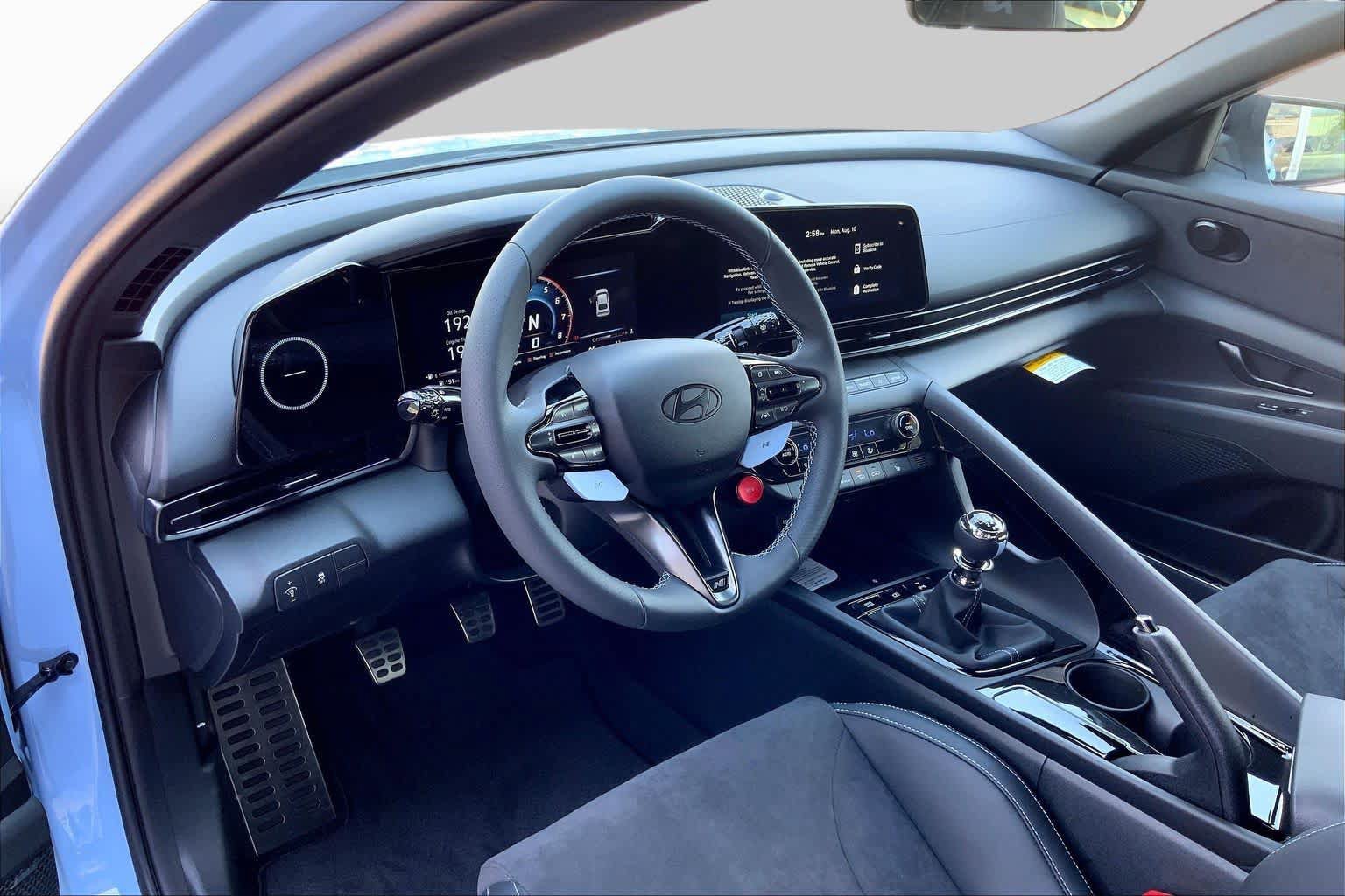 New 2026 Hyundai Elantra N FWD image 9