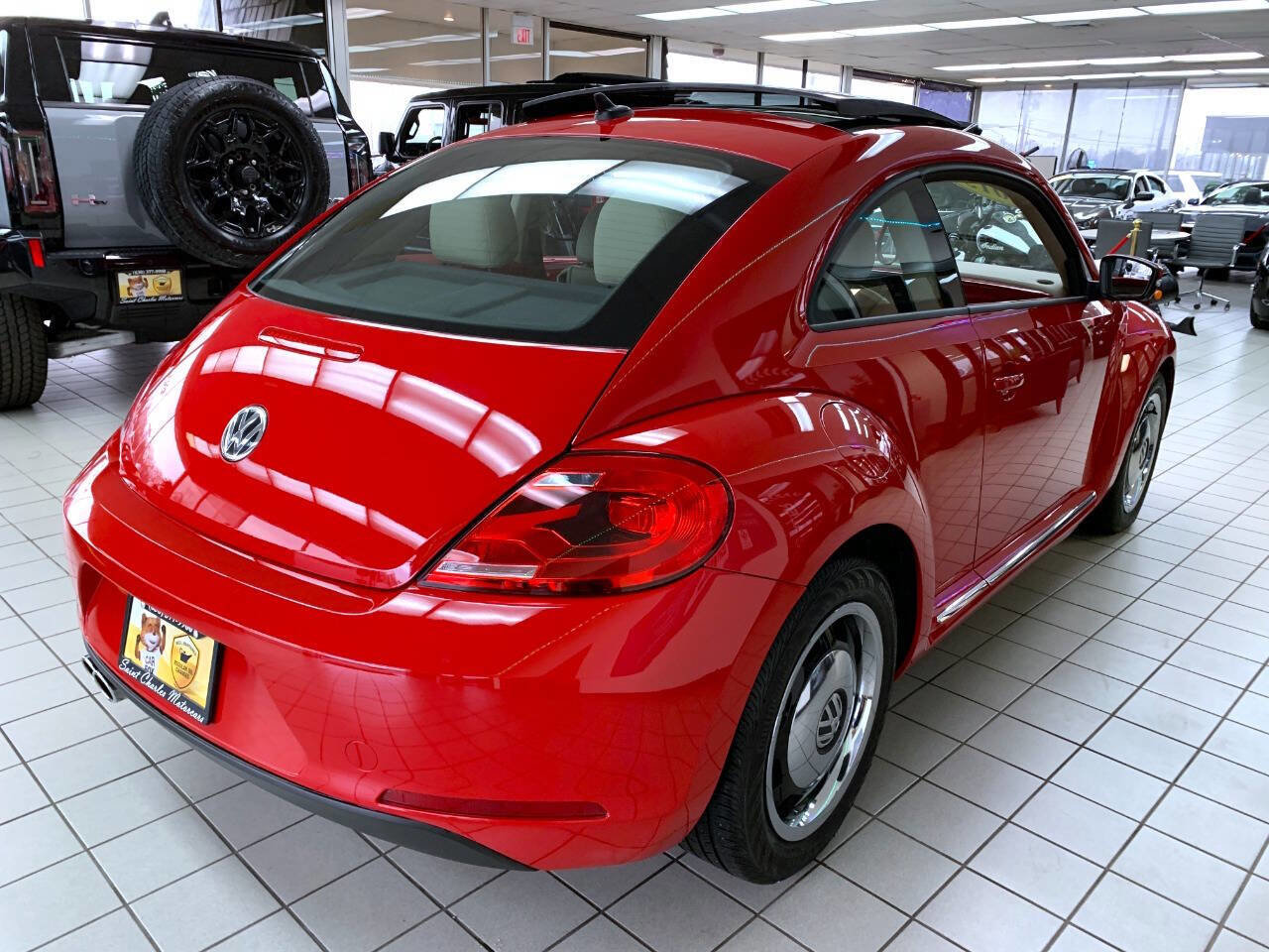 Used 2013 Volkswagen Beetle 2.5 image 8