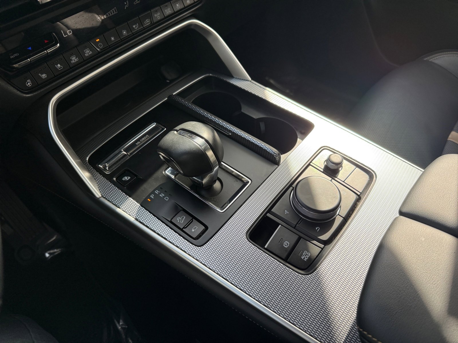 Certified 2024 MAZDA CX-90 Plug-In Hybrid w/ Premium Plus AWD/4WD image 13
