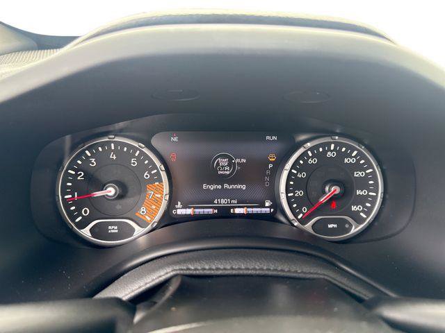 Used 2023 Jeep Renegade Latitude AWD/4WD image 10