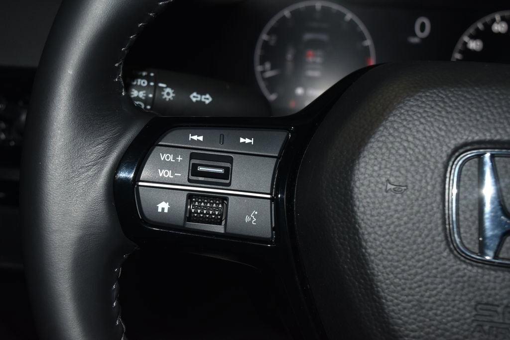 Used 2023 Honda CR-V EX-L image 9