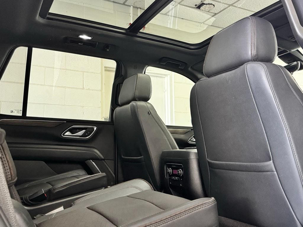 Used 2022 Chevrolet Tahoe High Country AWD/4WD image 8