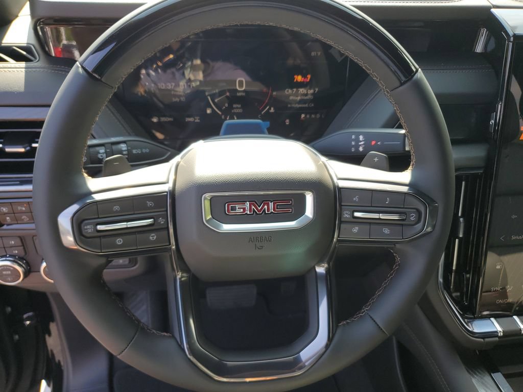 New 2026 GMC Yukon AT4 w/ AT4 Premium Plus Package AWD/4WD image 24