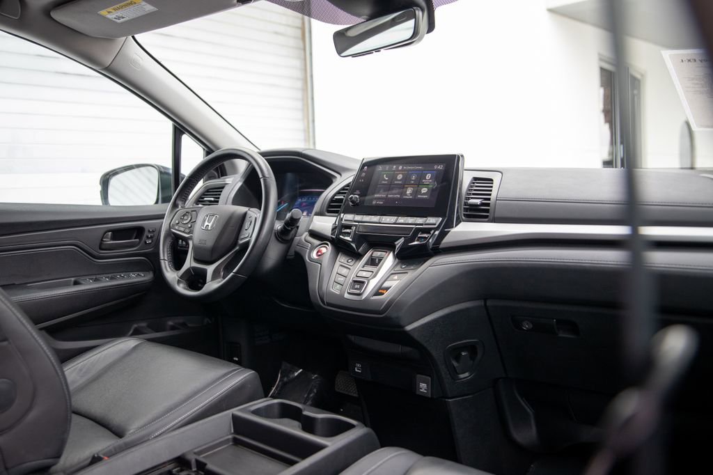 Used 2024 Honda Odyssey EX-L image 18