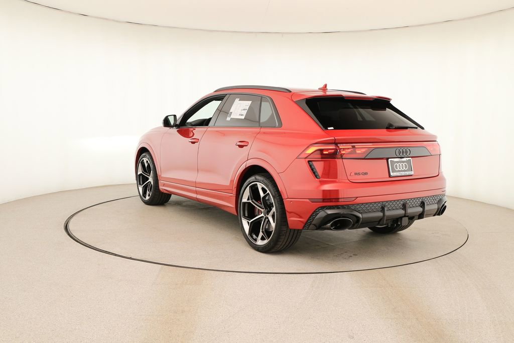 New 2026 Audi RS Q8 performance image 4