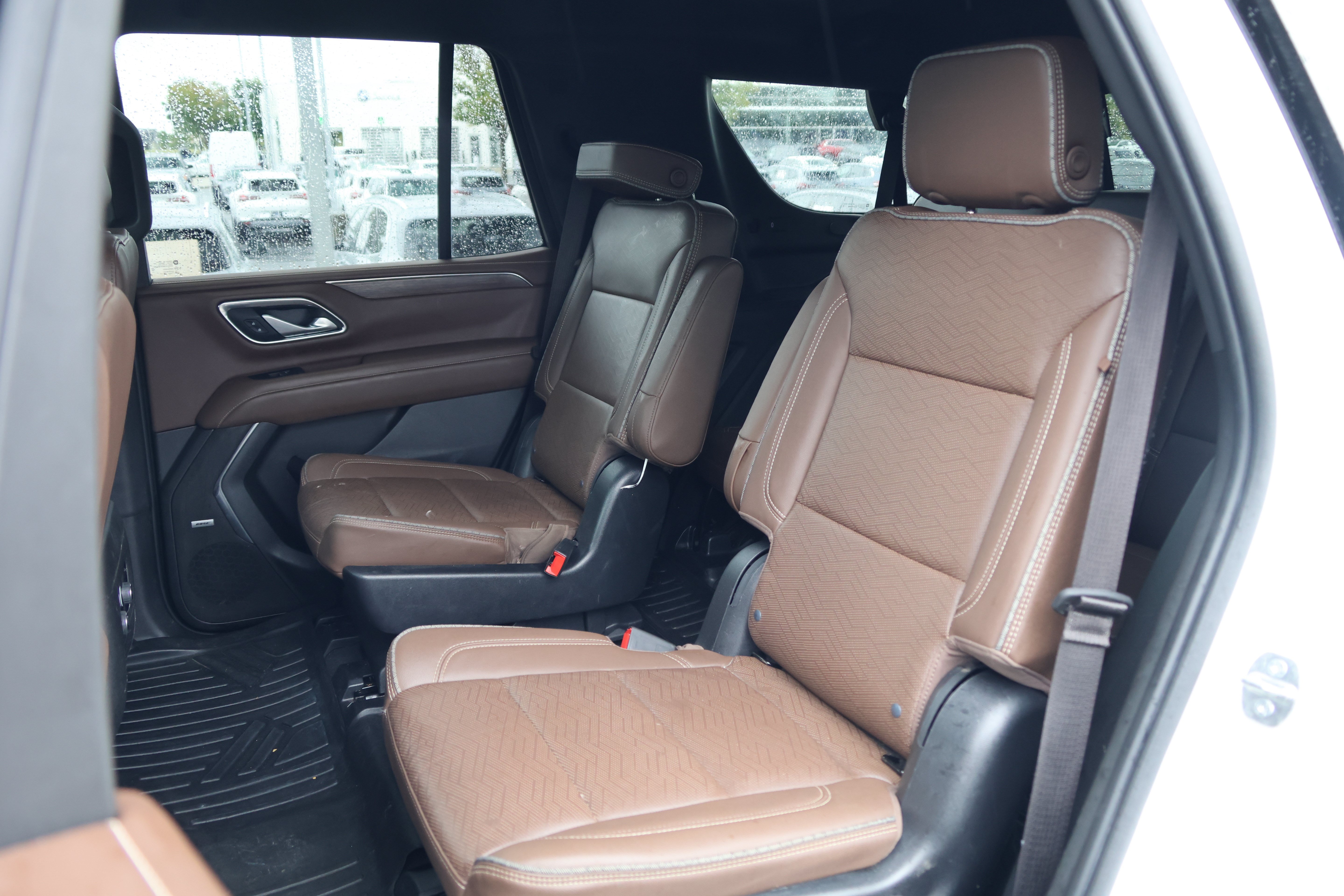 Used 2022 Chevrolet Tahoe High Country AWD/4WD image 36