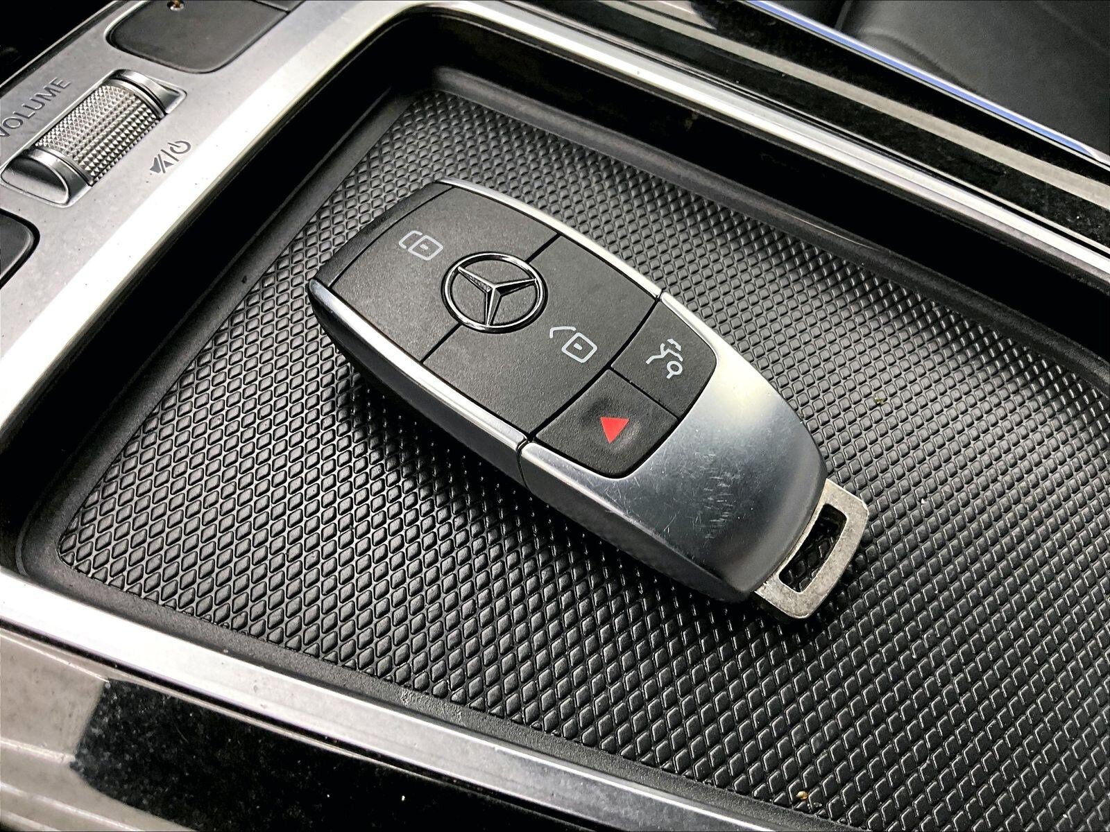 Certified 2024 Mercedes-Benz EQB 250+ image 12