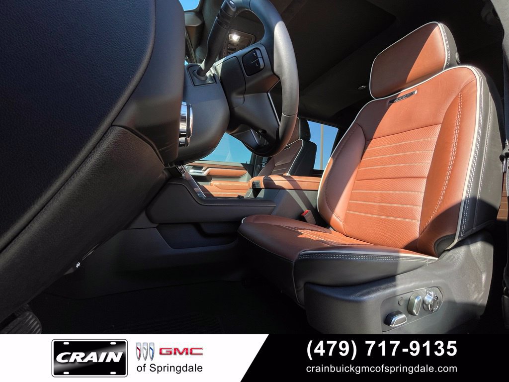 Used 2026 GMC Sierra 2500 Denali Ultimate AWD/4WD image 24