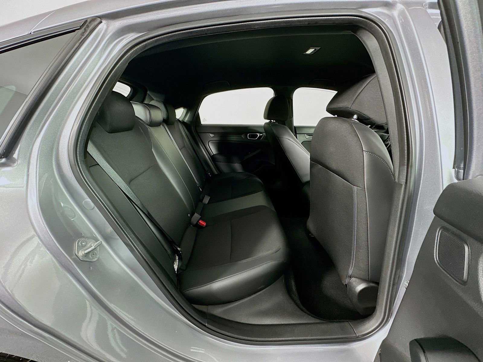 Used 2024 Honda Civic Sport image 25