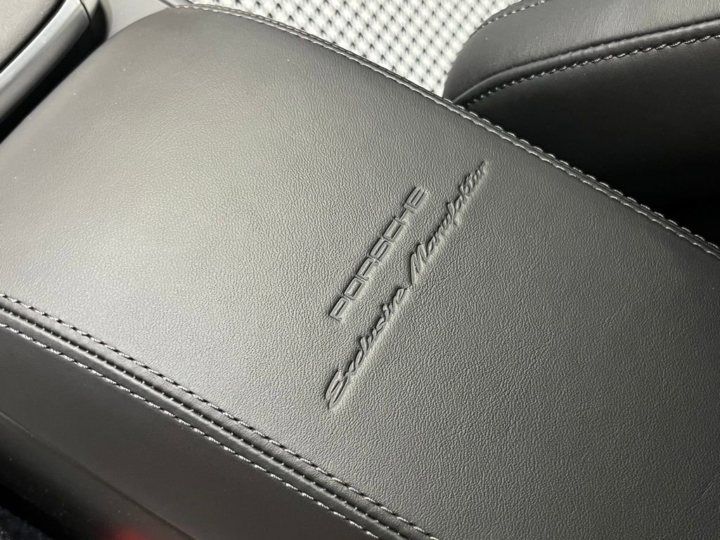 Used 2024 Porsche 911 Turbo S image 33