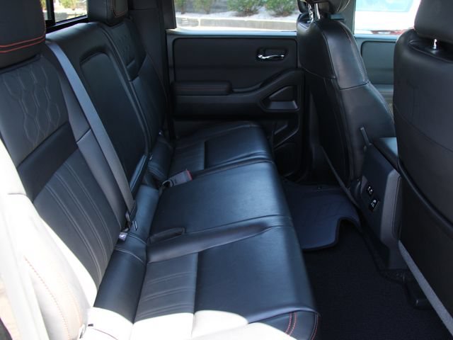 Certified 2024 Nissan Frontier PRO-4X w/ Pro Premium Package AWD/4WD image 28