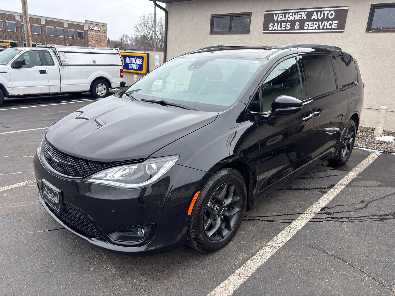 Used 2018 Chrysler Pacifica Limited w/ Advanced Safetytec Group image 7