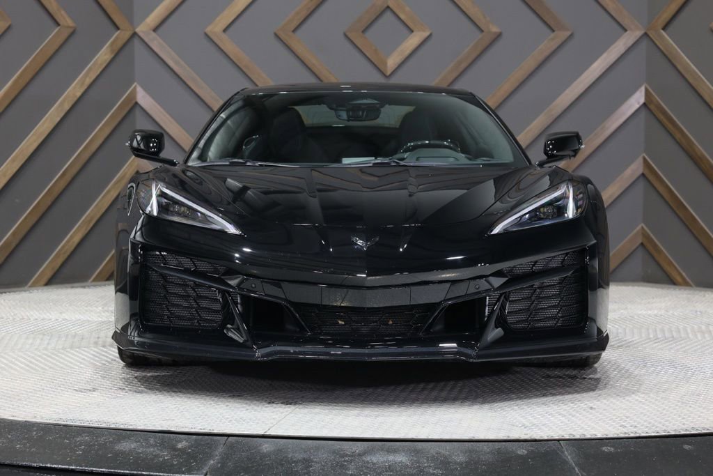 Used 2024 Chevrolet Corvette Z06 w/ Stealth Interior Trim Package image 9