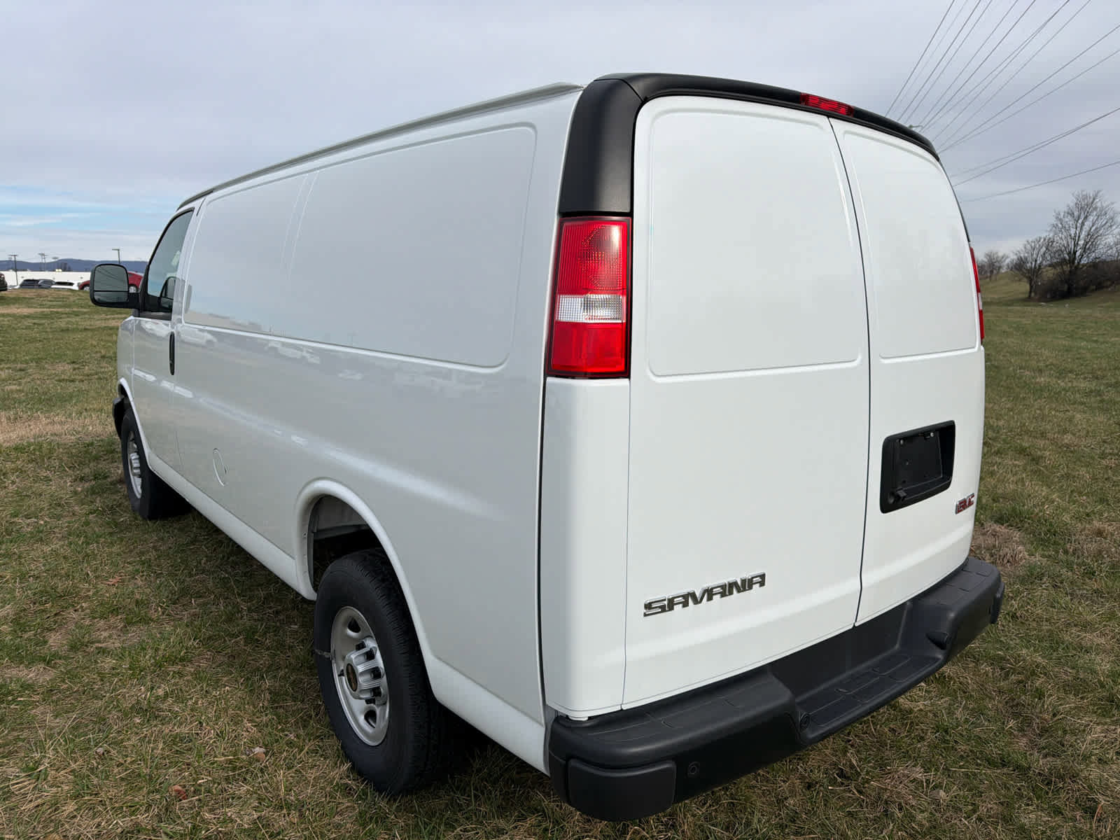 New 2025 GMC Savana 2500 Work Van w/ Driver Convenience Package image 4