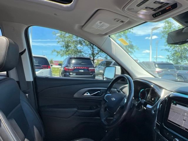 Used 2019 Chevrolet Traverse Premier w/ Driver Confidence II Package FWD image 41