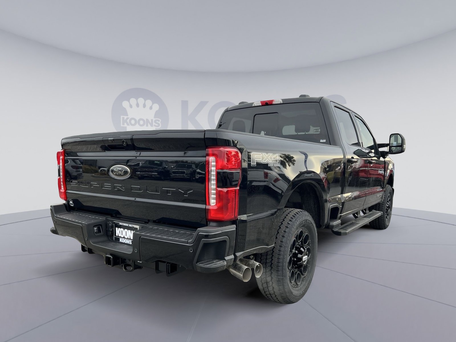 New 2026 Ford F250 Lariat w/ Black Appearance Package image 7