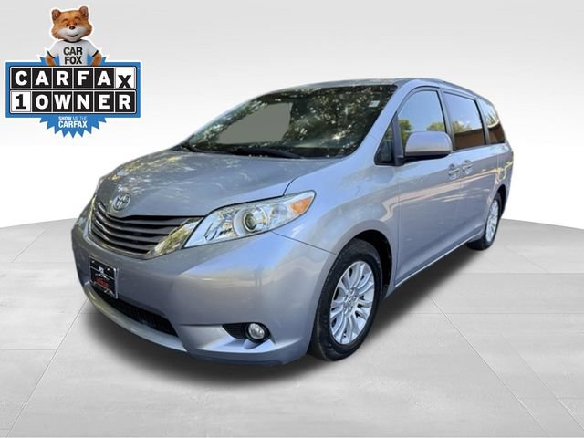 Used 2015 Toyota Sienna XLE w/ XLE Navigation Package
