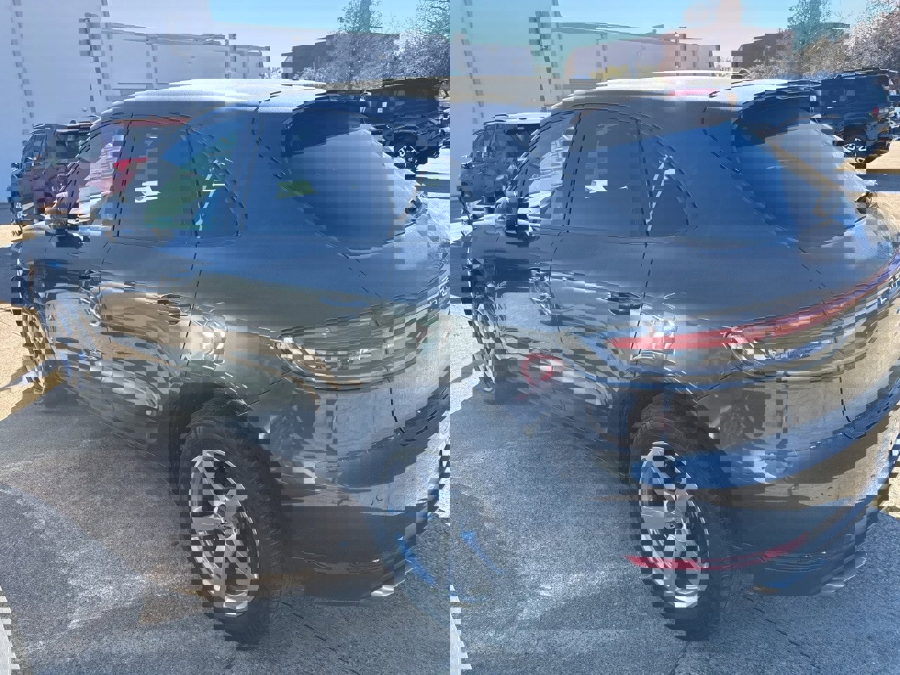 Used 2020 Porsche Macan Base w/Navigation/Power Liftga image 6