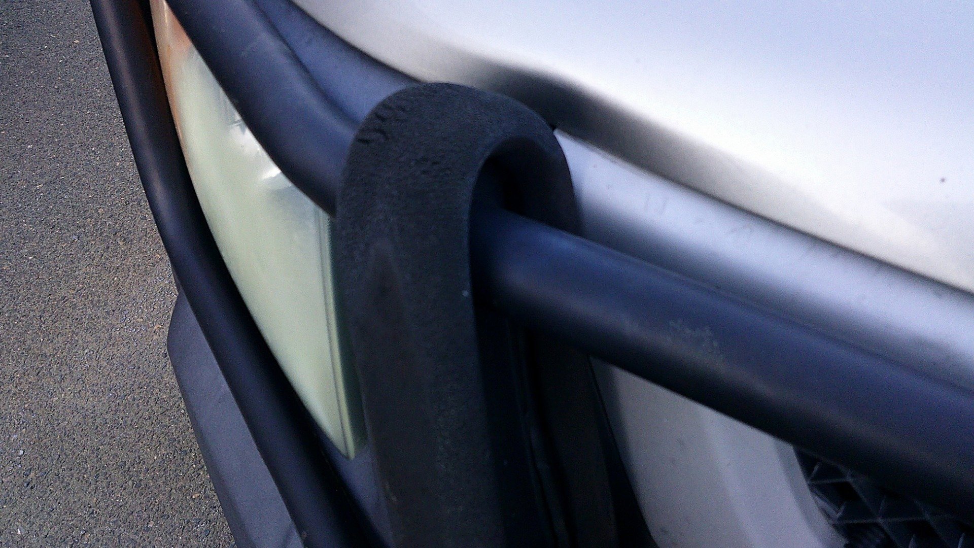 Used 2004 Honda Element EX image 2