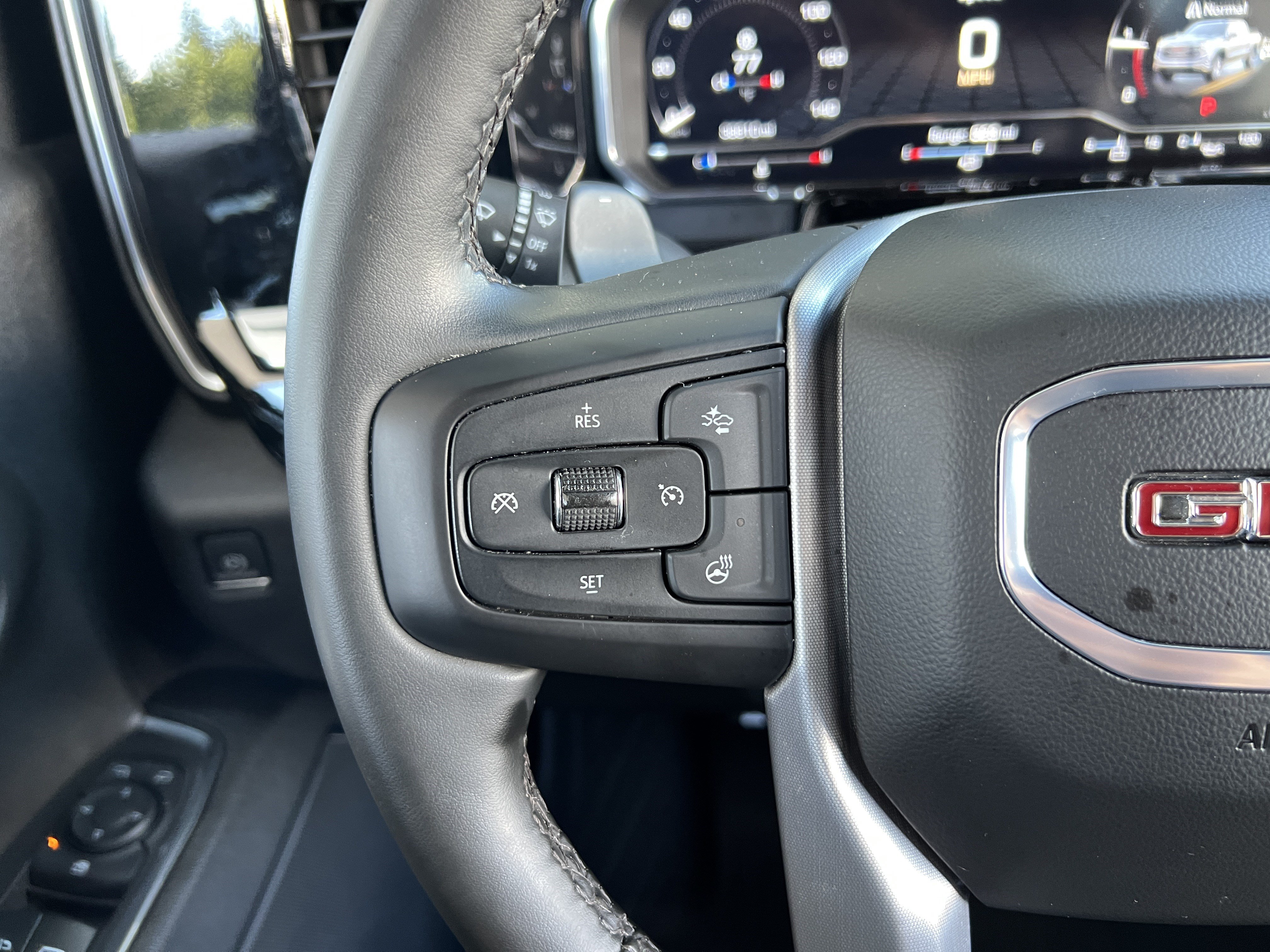 Used 2024 GMC Sierra 1500 Elevation AWD/4WD image 25