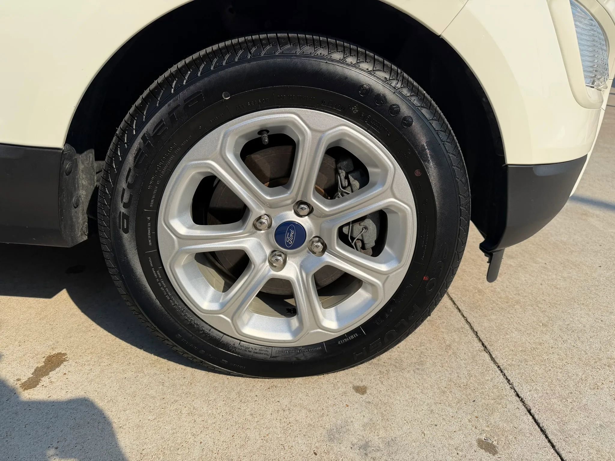 Used 2021 Ford EcoSport SE image 69