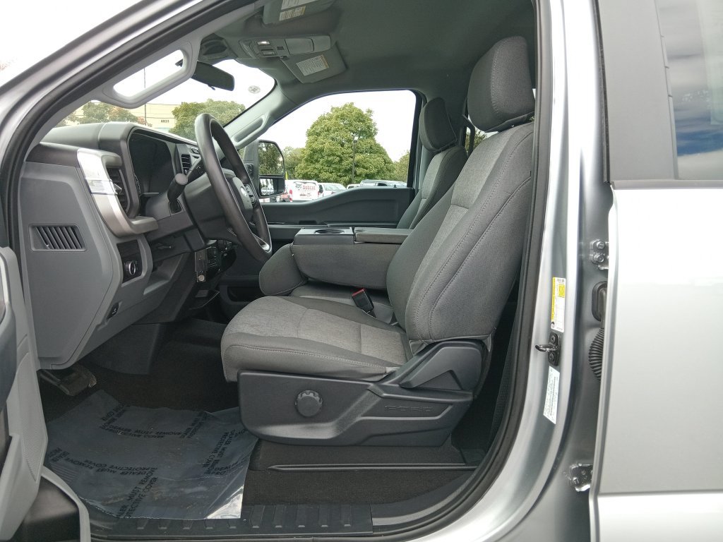 Certified 2024 Ford F250 XL w/ STX Appearance Package AWD/4WD image 15