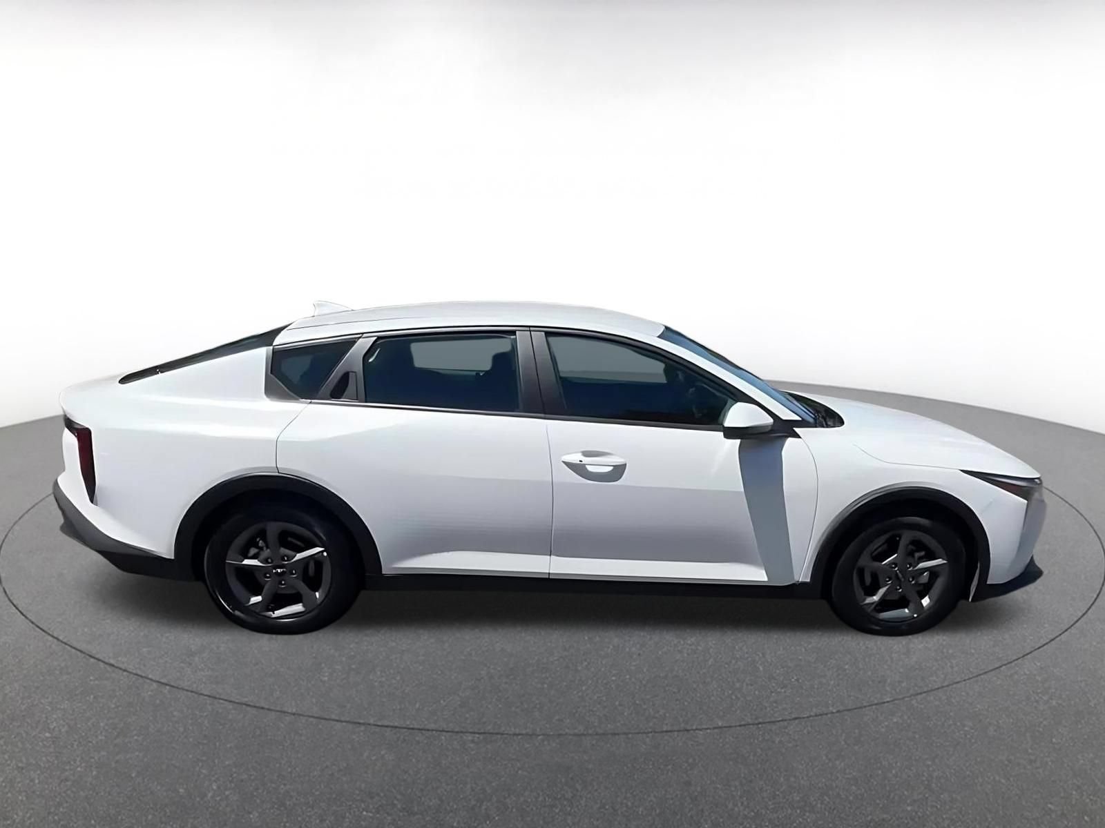 Used 2025 Kia K4 FWD image 16