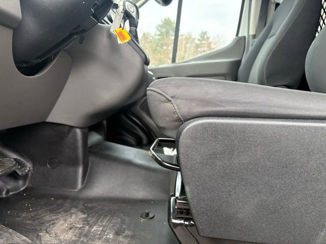 Used 2024 Ford Transit 250 Low Roof w/ Exterior Upgrade Package image 29