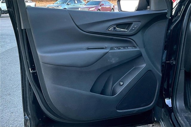 Used 2024 Chevrolet Equinox LT w/ LPO, Floor Liner Package image 20
