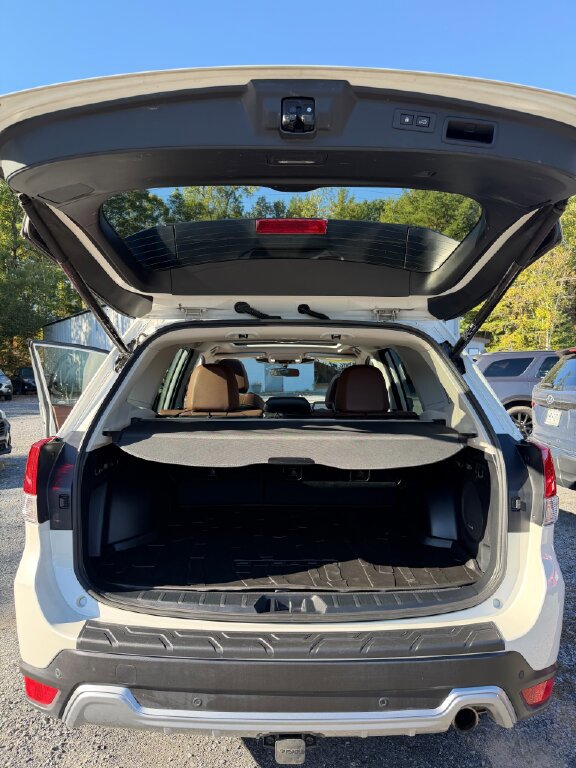 Used 2024 Subaru Forester Touring image 16
