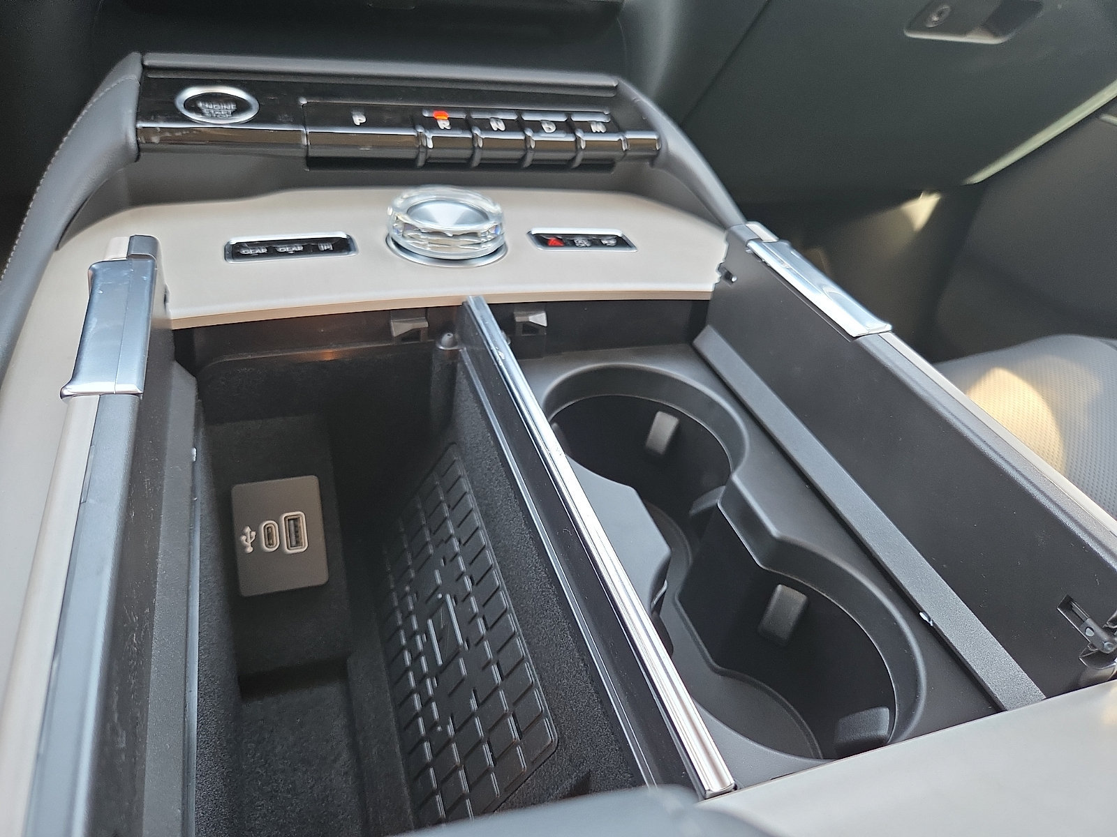 New 2026 Lincoln Navigator L Premier AWD/4WD image 20