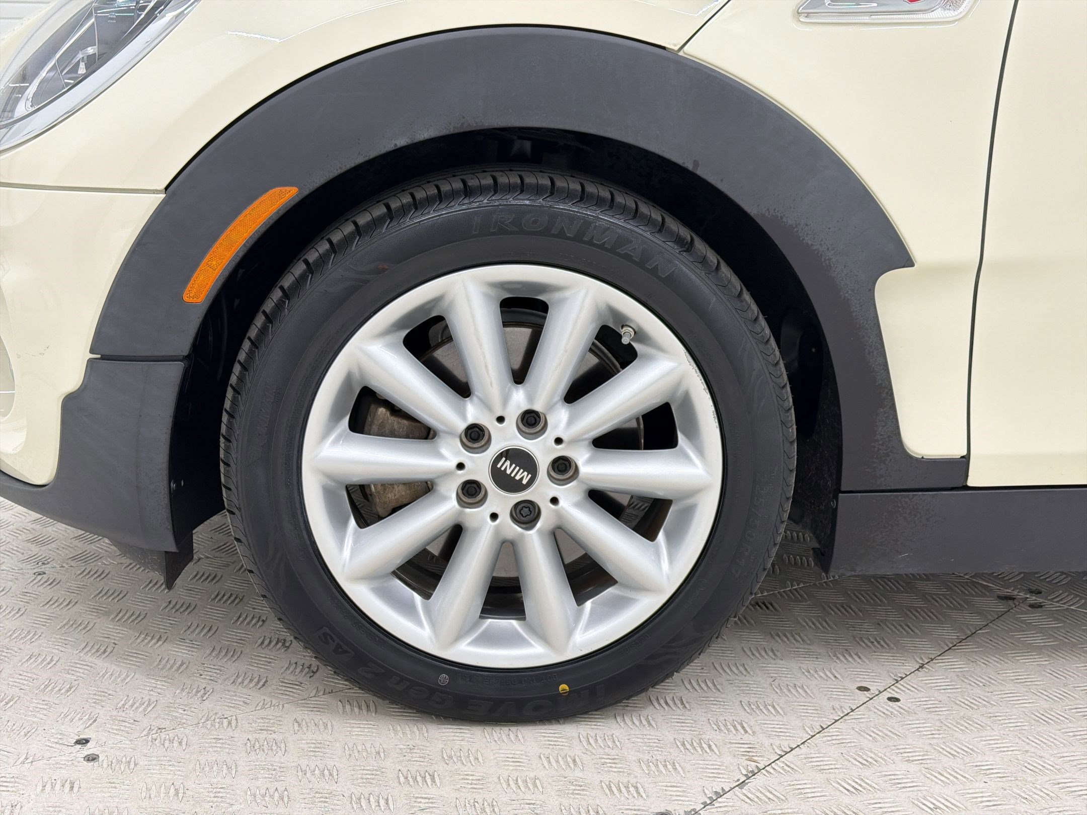 Used 2022 MINI Cooper Clubman S image 12