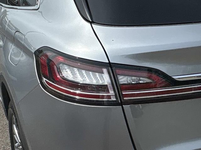 Certified 2023 Lincoln Nautilus Reserve FWD image 11