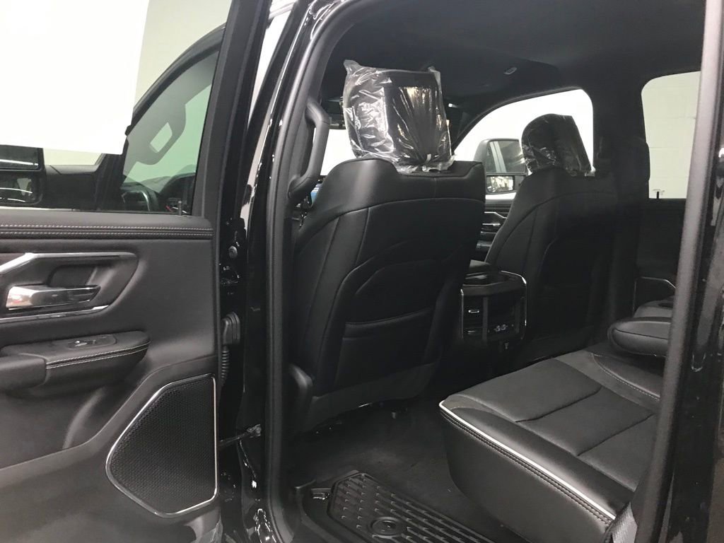 New 2026 RAM 1500 Laramie w/ Sport Appearance Package image 30