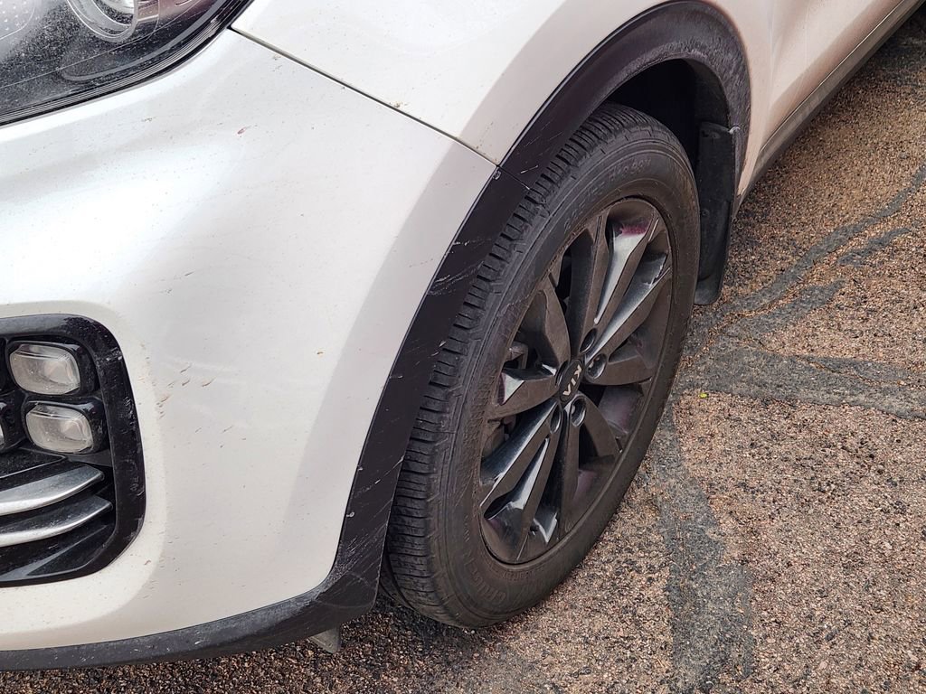Used 2019 Kia Sportage EX w/ EX Sport Appearance Package image 6